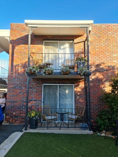Town House Motor Inn Horsham Extérieur photo