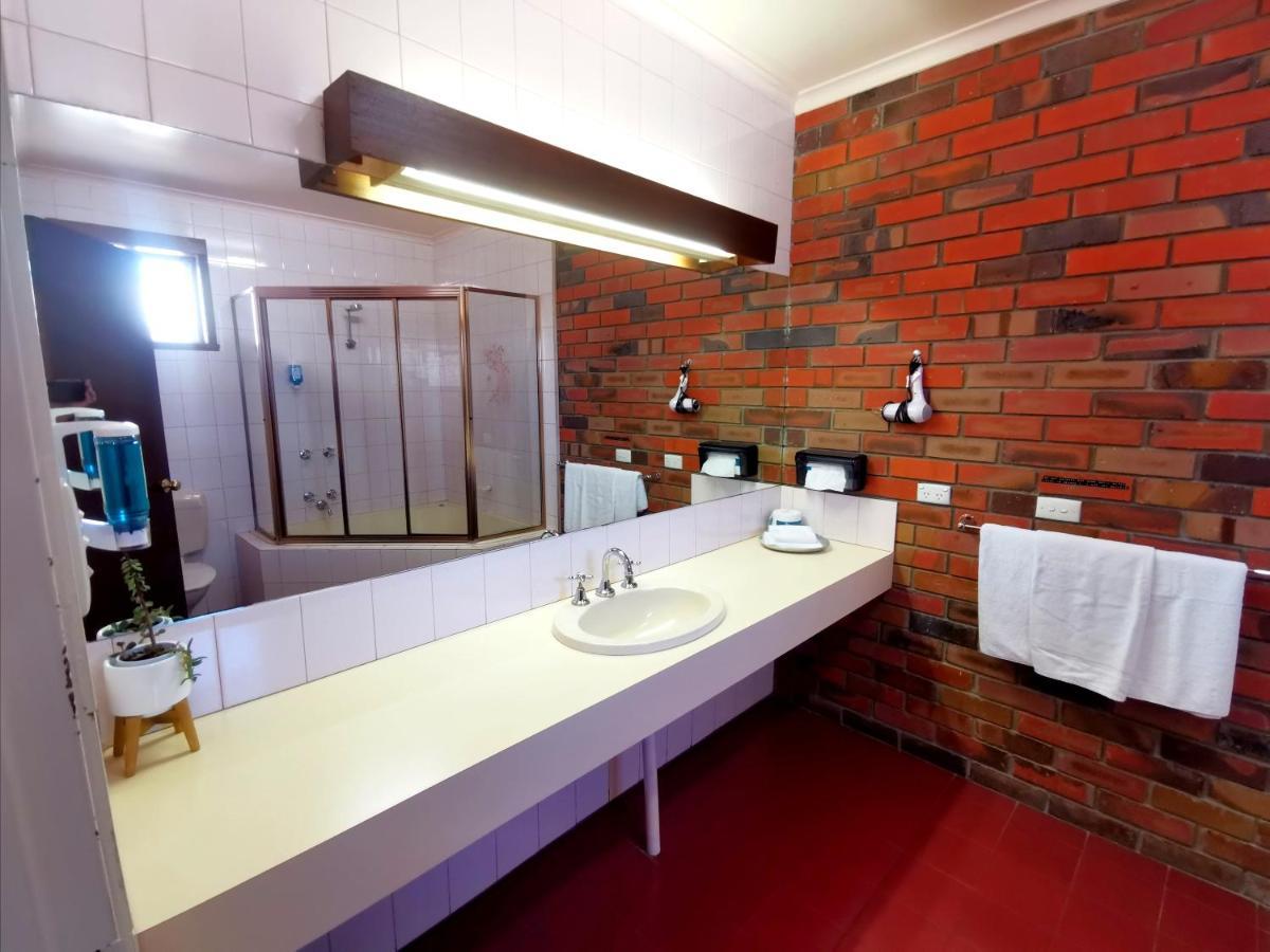 Town House Motor Inn Horsham Extérieur photo