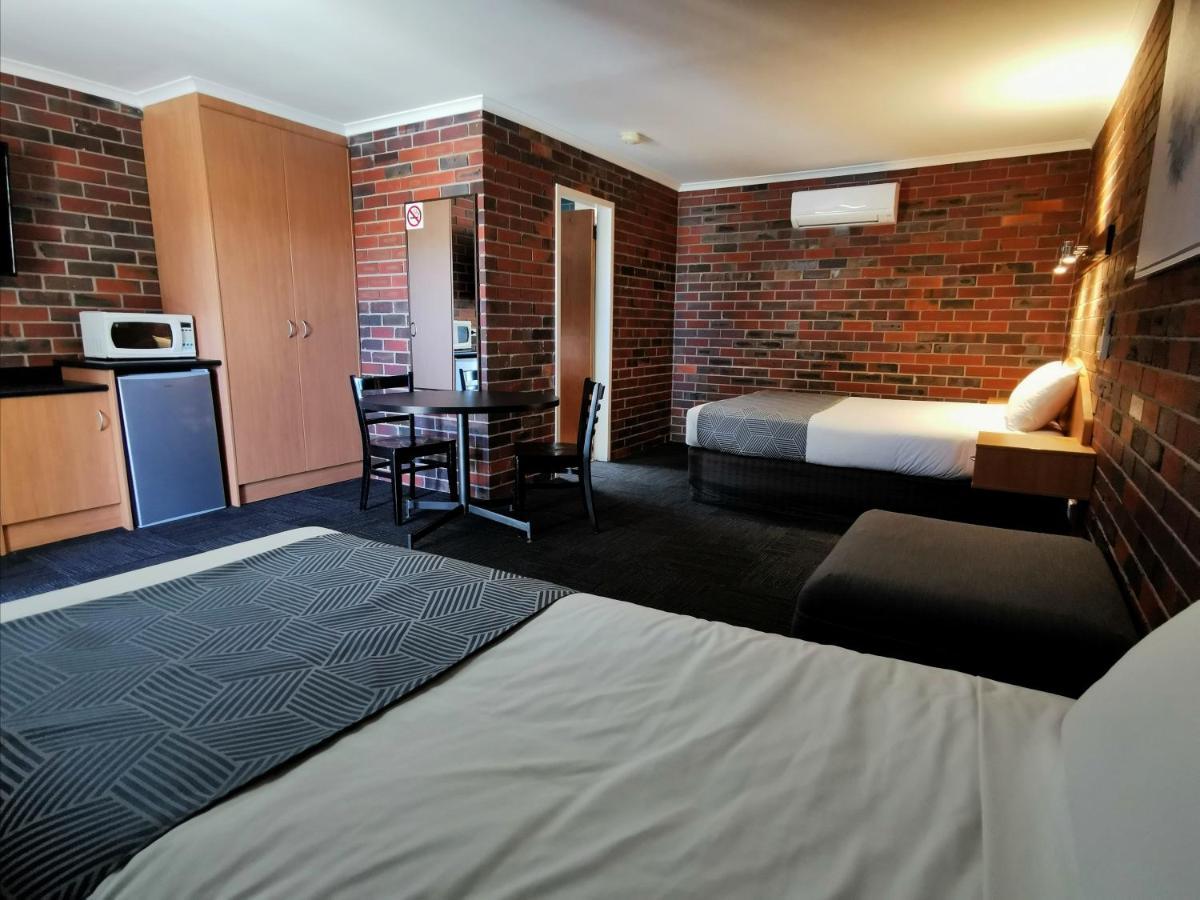 Town House Motor Inn Horsham Extérieur photo