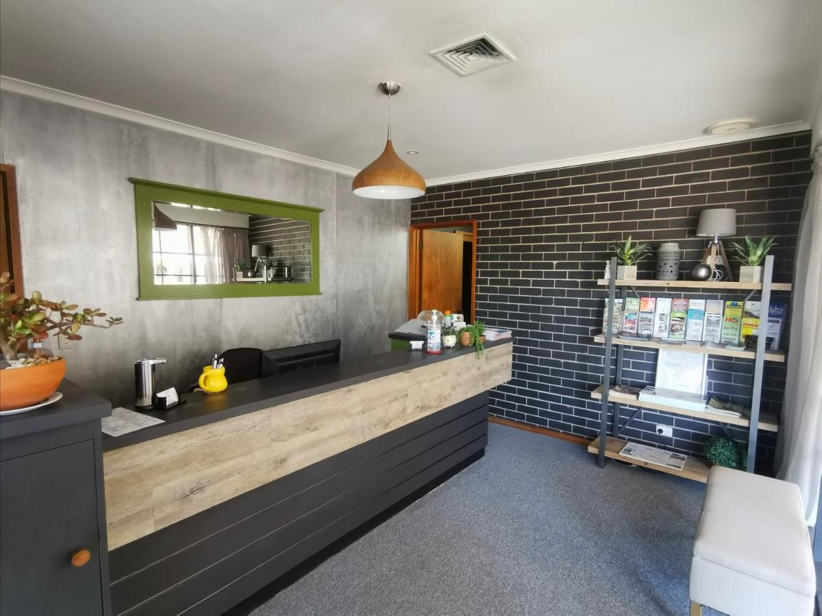 Town House Motor Inn Horsham Extérieur photo