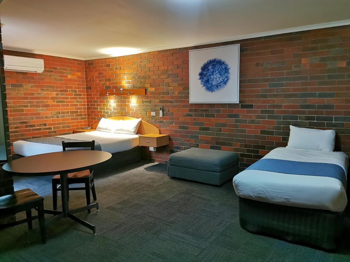 Town House Motor Inn Horsham Extérieur photo